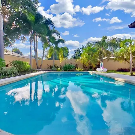 Florida Vibes Center Location 3 Min From Stadium